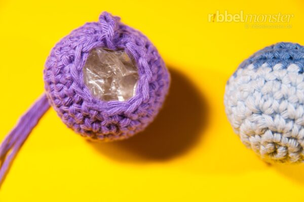 Crochet Cat Ball – “Crackleball”