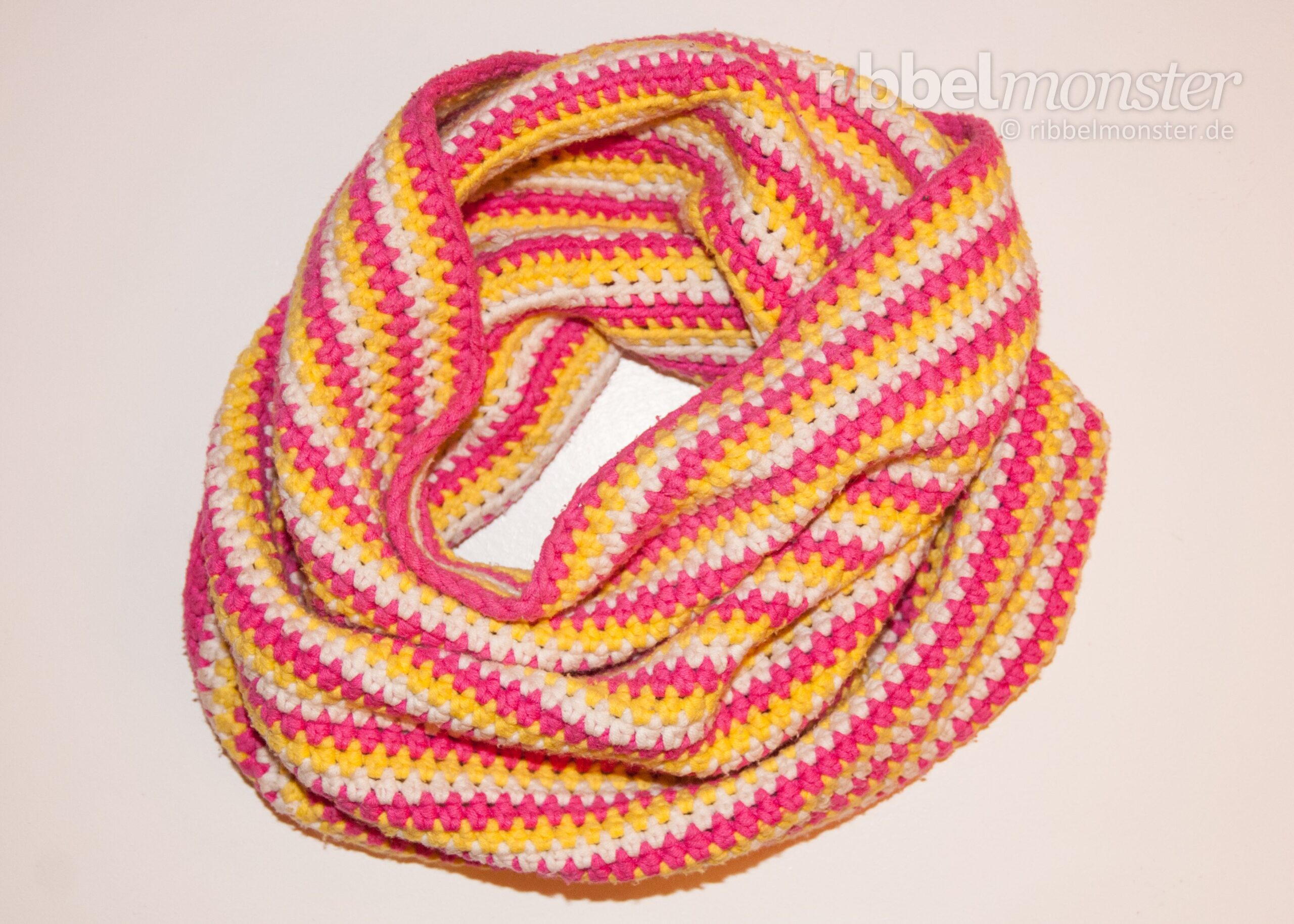Crochet Loop – with Half Treble Crochet Stitches