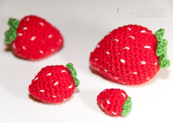 Amigurumi – Crochet Strawberries