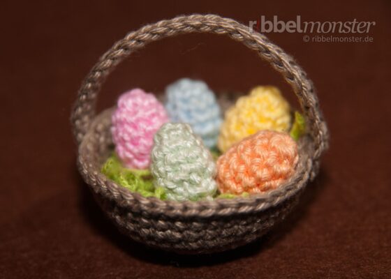Amigurumi – Crochet Tinier Easter Eggs
