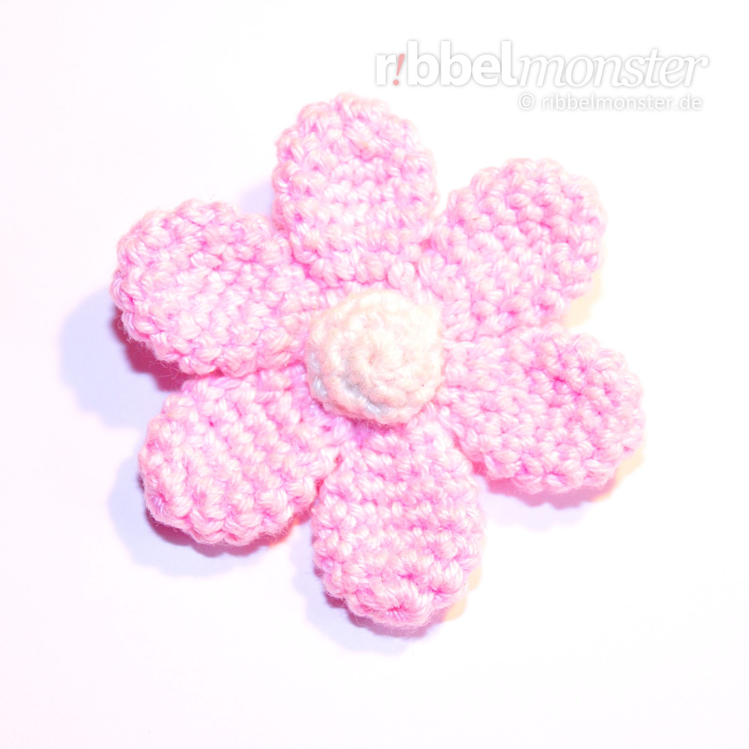 Amigurumi – Tinier Crochet Flower “Rowera”