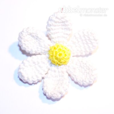 Amigurumi – Tinier Crochet Flower “Wegera”