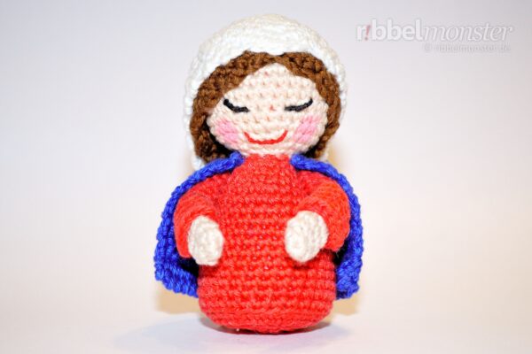 Amigurumi – Crochet Kokeshi Maria