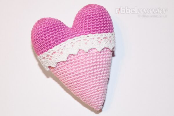 Amigurumi – Crochet biggest Tilda heart